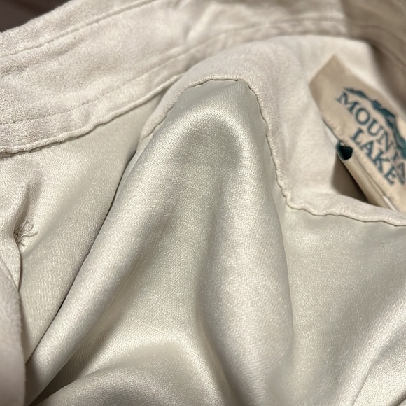 Mountain Lake Men’s Button Down Shirt - Picture 6 of 6